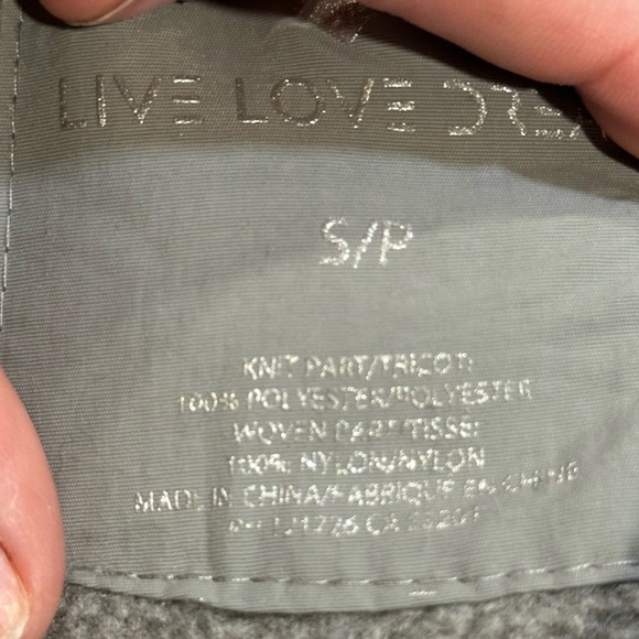 Aeropostale Full Zip Grey Fleece Jacket - Picture 4 of 7